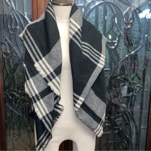 Black and White Plaid Scarf
